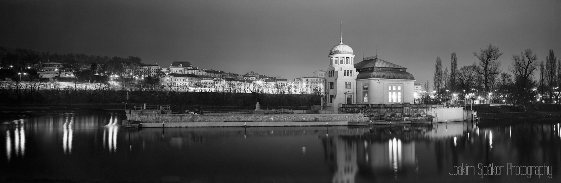 Joakim Sjöåker Photography Ostrov Stvanice Prague Praha night panorama 6x17 acros caffenol